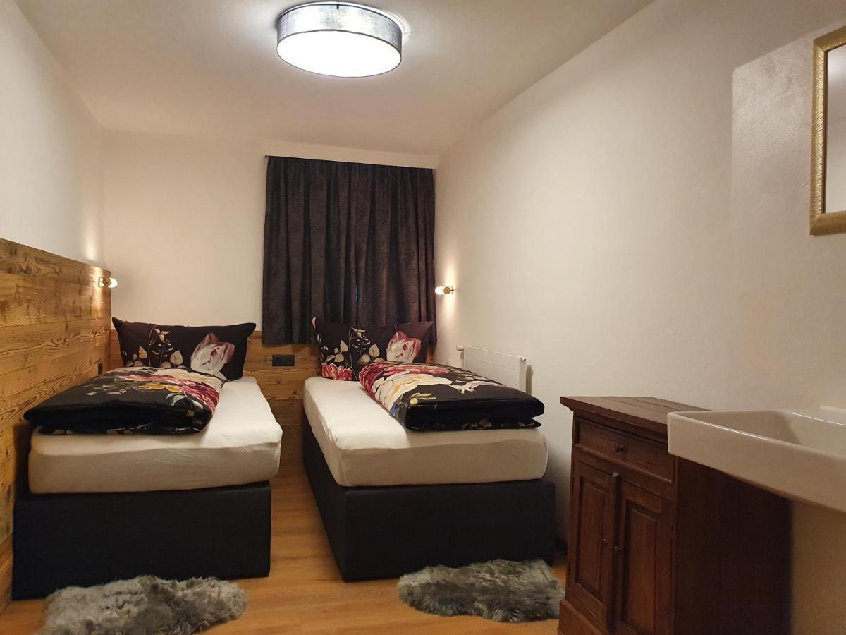 Landhaus Dornau Apartments ไมย์อาโฮเฟิน ภายนอก รูปภาพ